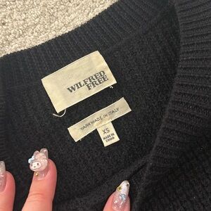Aritzia Wilfred Free Isabelli Sweater in Black Sz XS